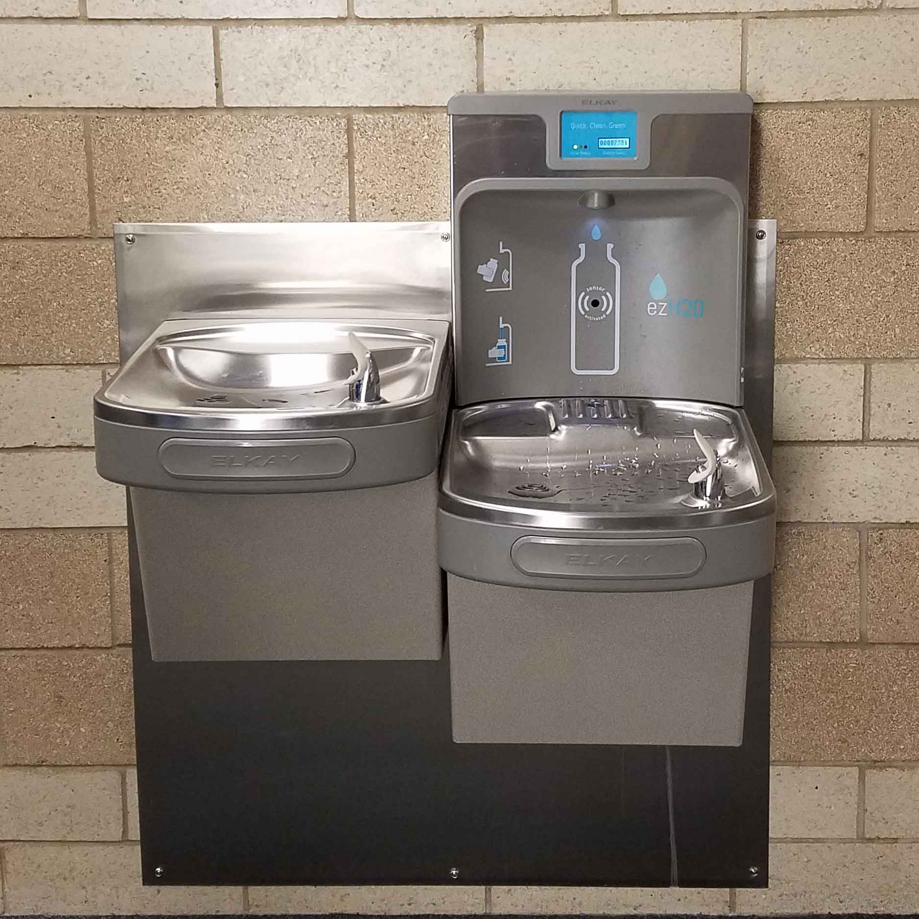 Installed water fountain and water bottle filling station